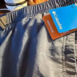 Columbia Gray Omni-Shade Shorts